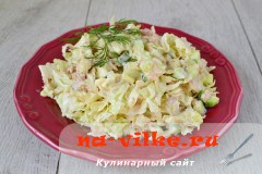 Салат из пекинской капусты с тунцом