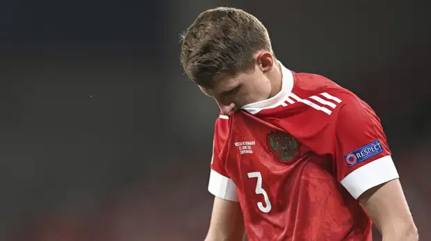 Дивеев из-за травмы был заменён в первом тайме матча Словения — Россия