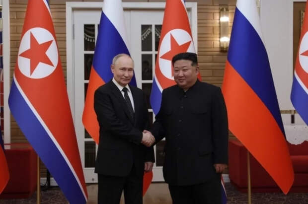 Путин поздравил Ким Чен Ына с переизбранием главой государственных дел КНДР