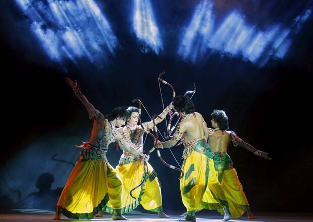 everyday-life-of-india-photography-artnaz-com-8