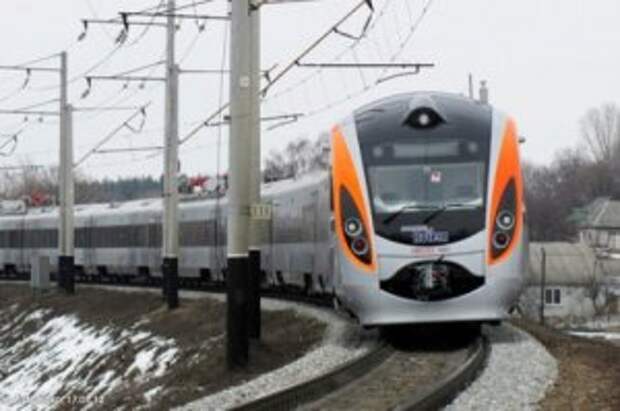 Украина отменяет старые «поездатые поезда». С новыми пока - кукиш  