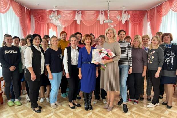 Депутаты Рязанской городской думы поздравили с профессиональным праздником воспитателей детских садов