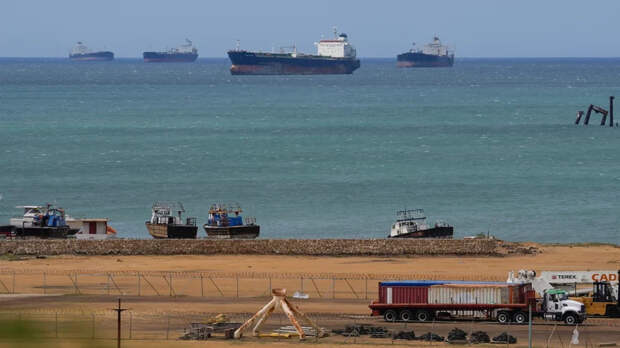 США захватили шестой связанный с Венесуэлой танкер