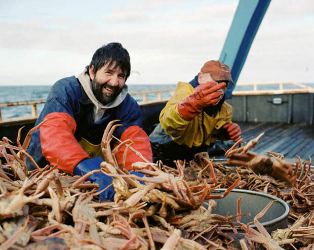 Как добывают крабов и рыбу в Беринговом море