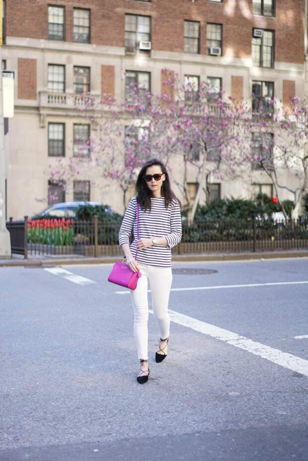 Stripe top and white jeans 3