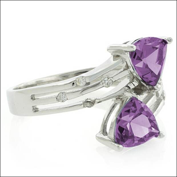 2-alexandrite-trillion-cut-silver-ring-2