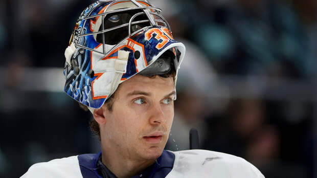 Сорокина признали второй звездой дня в НХЛ