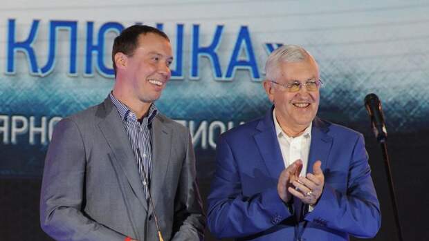 Сергей МОЗЯКИН и Борис МИХАЙЛОВ. Фото photo.khl.ru Сергей МОЗЯКИН и Борис МИХАЙЛОВ. Фото photo.khl.ru