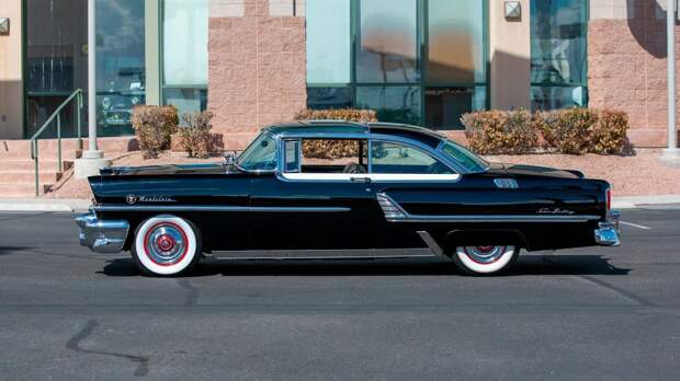 Mercury Montclair Sun Valley 1955 с прозрачной крышей
