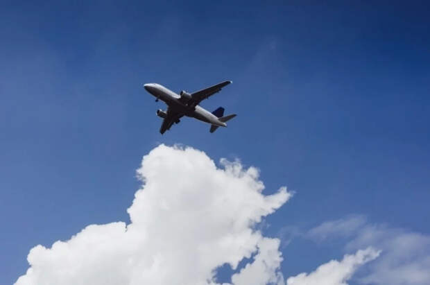 В аэропорту Махачкалы два самолета не смогли приземлиться