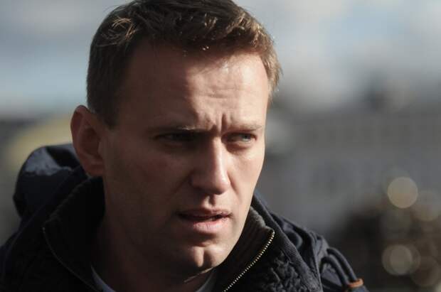 670x445_1442148872_navalnyy