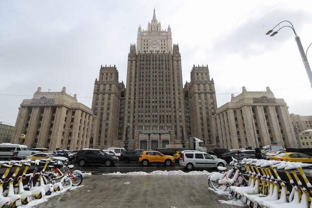 МИД России призвал Азербайджан и Иран к благоразумию