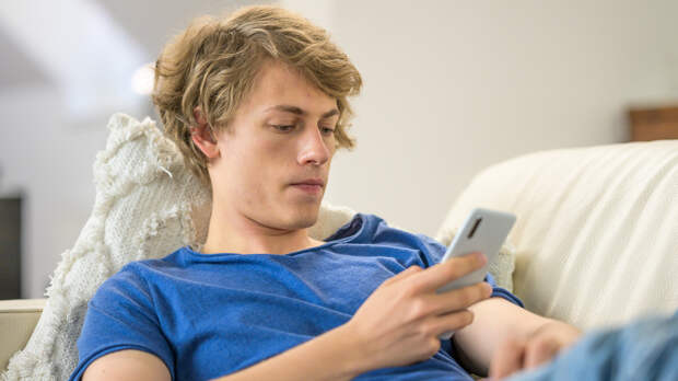 Дофаминовая ловушка: как короткие видео влияют на мозг и крадут внимание