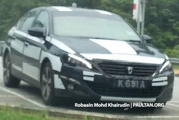 Peugeot 408 нового поколения выбрался за пределы Китая