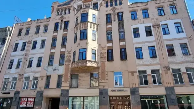 В Петербурге восстановят горельефы доходного дома Орлова