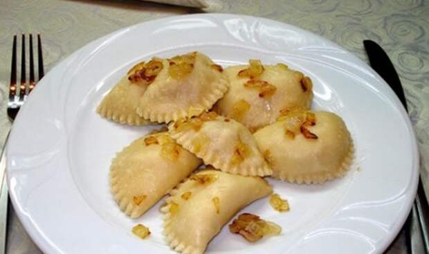 Вареники с капустой Вареники с капустой