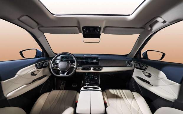 Большой кроссовер «дочки» Chery стал доступнее в России