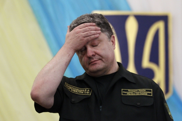Politico о конфликте Саакавшили и Авакова: Порошенко остается лишь хвататься за голову Politico о конфликте Саакавшили и Авакова: Порошенко остается лишь хвататься за голову