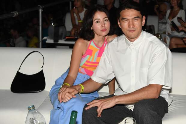 Жена изгнанного из России комика Сабурова решила закрыть бизнес в России