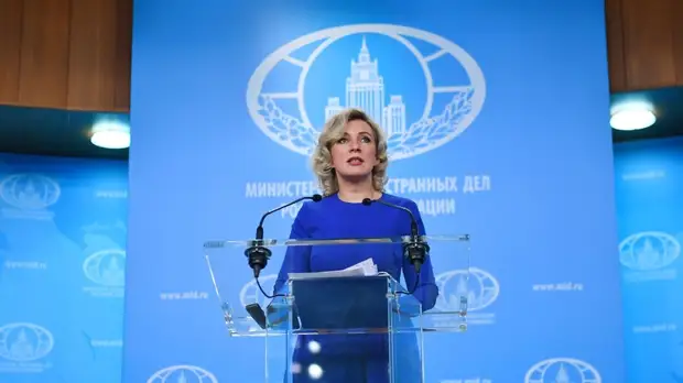 «Вас чем там лечат?»: Захарова о высказывании Кравчука про «договорённость» Сталина и Гитлера