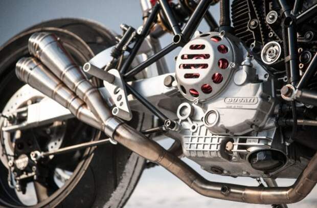 fp05973 Ducati TT3 Difazio от Бернарда Монта