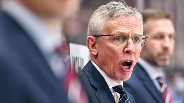 Плющев не одобряет отъезд Ларионова перед матчем с ЦСКА: «Какое он отношение показывает к хоккеистам?»