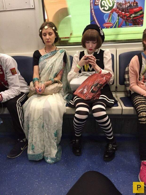 Модники из метро  (31 фото)