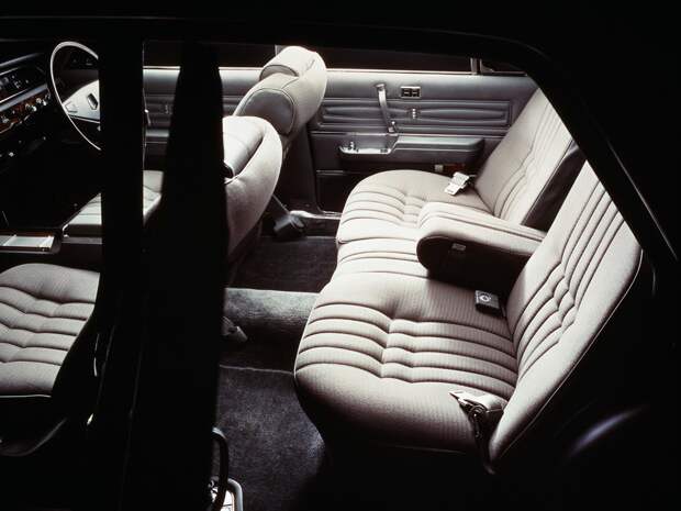 Его величество Nissan President V8 nissan, president, авто, редкие автомобили