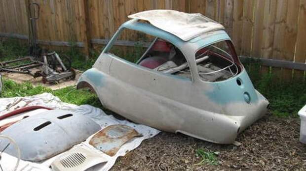Раритетные BMW Isetta продают на аукционе (6 фото) Раритетные BMW Isetta продают на аукционе (6 фото)