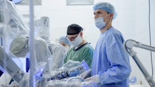 Российские хирурги провели уникальную операцию по протезированию сердца