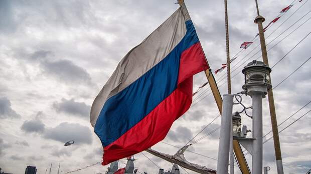 Readovka: Военные ВС РФ установили флаг в центре Красногоровки