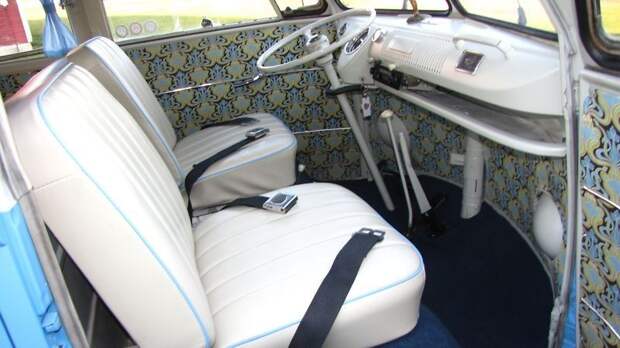 Уникальный Volkswagen Hippie Bus 1964 года продают на аукционе (25 фото+2 видео) Уникальный Volkswagen Hippie Bus 1964 года продают на аукционе (25 фото+2 видео)