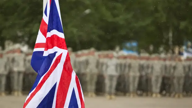 The Mirror: Британия готова направить на Украину 600 военных на фоне опасений «вторжения» России