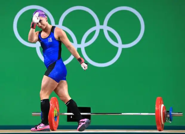 Финскую тяжелоатлетку подозревают в харассменте и домогательствах к хоккеистам