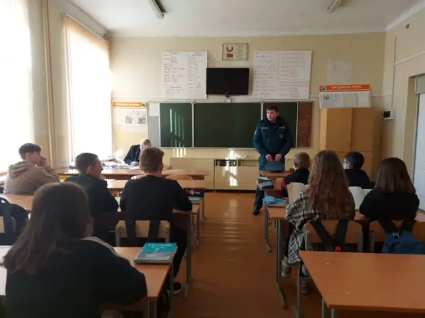 Встреча с начальником караула ПАЧЧ-217БГРО ЧС Календо В.Н.