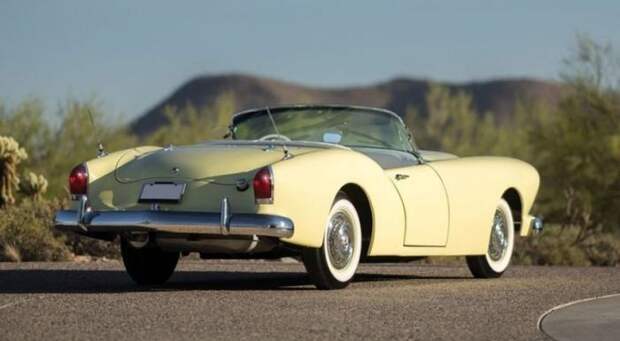 Kaiser Darrin Sport Convertible: жертва Корветта
