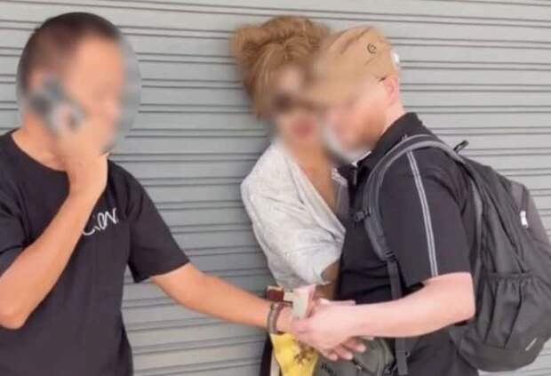 Турист задержал трансгендера, укравшего у него деньги на улице в Паттайе