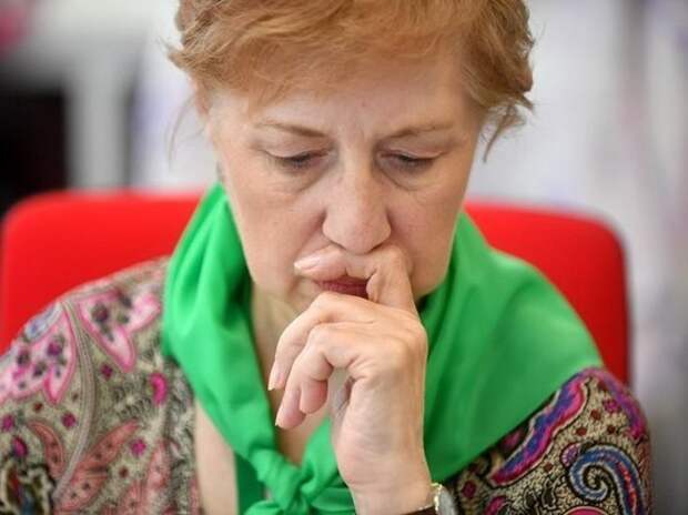 Правительство отказалось снижать пенсионный возраст для женщин Правительство отказалось снижать пенсионный возраст для женщин
