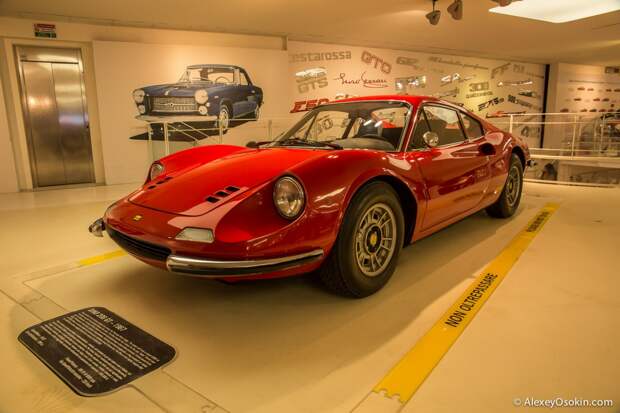 Музей Феррари в Модене Музей Феррари в Модене ferrari, Модена, авто, автомузей, музей