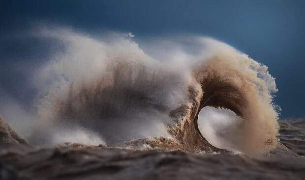 Морские горы в фотографиях Dave Sandford Морские горы в фотографиях Dave Sandford