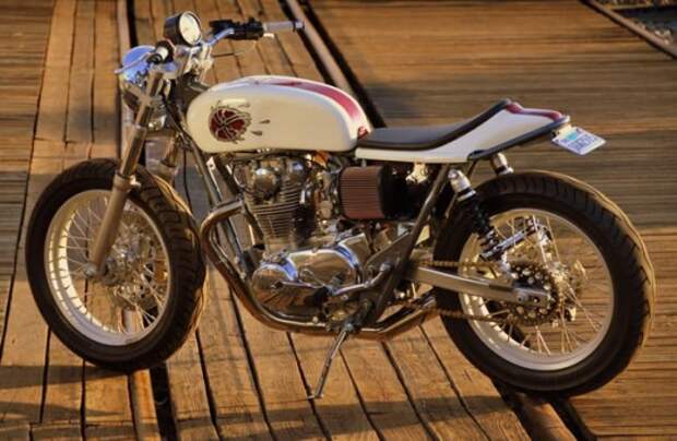 Yamaha XS750