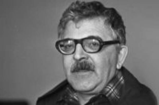 Аркадий Стругацкий.