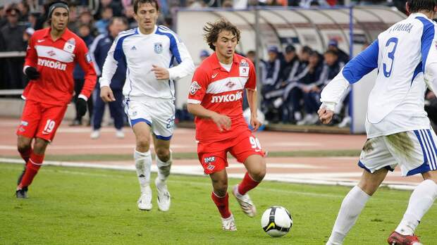 Экс-футболист «Спартака»: «Я жил в непростом районе. Человека там легко могли раздеть, у людей отнимали телефоны»