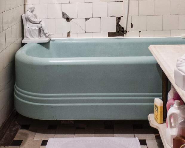 Вот такая уникальная ванна обнаружена в одной из коммунальных квартир Красивые дома, архитектура, доходные дома, коммуналки, санкт-петербург