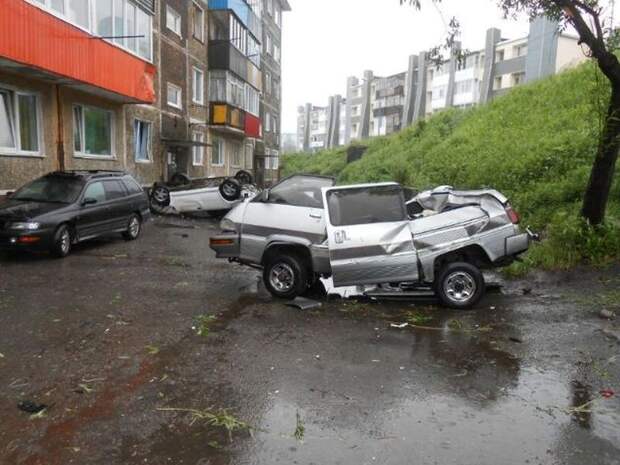 На Камчатке Субару влетел в балкон второго этажа subaru, авария, авто, дтп, петропавловск-камчатский, пьяный за релем