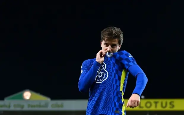 «Челси» справился с «Норвичем», победы «Вулверхэмптона» и «Ньюкасла»