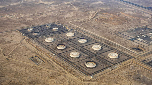 НПЗ Эль-Ахмади загорелся после удара беспилотника в Кувейте