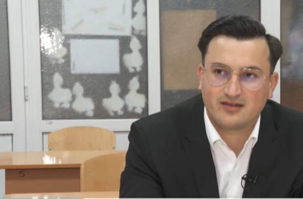 Молодой преподаватель Петр Русу: "Я из семьи музыкантов. Люблю эту сферу"