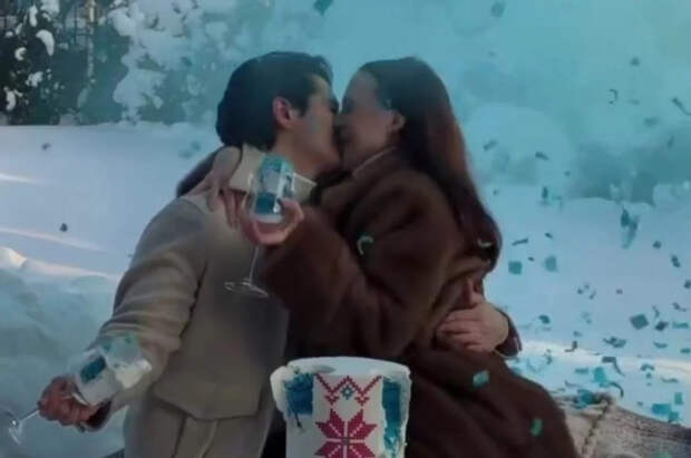 Беременная Лерчек сообщила, что у нее будет мальчик