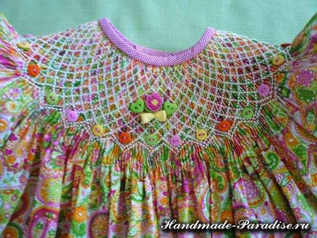 Вышивка розочек рококо для детской одежды (2)
